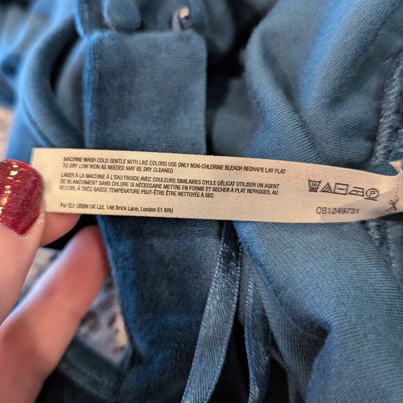 ANTHROPOLOGIE Linda Velvet Jumpsuit M Blue Velour Soft Stretch Comfortable - Picture 9 of 10